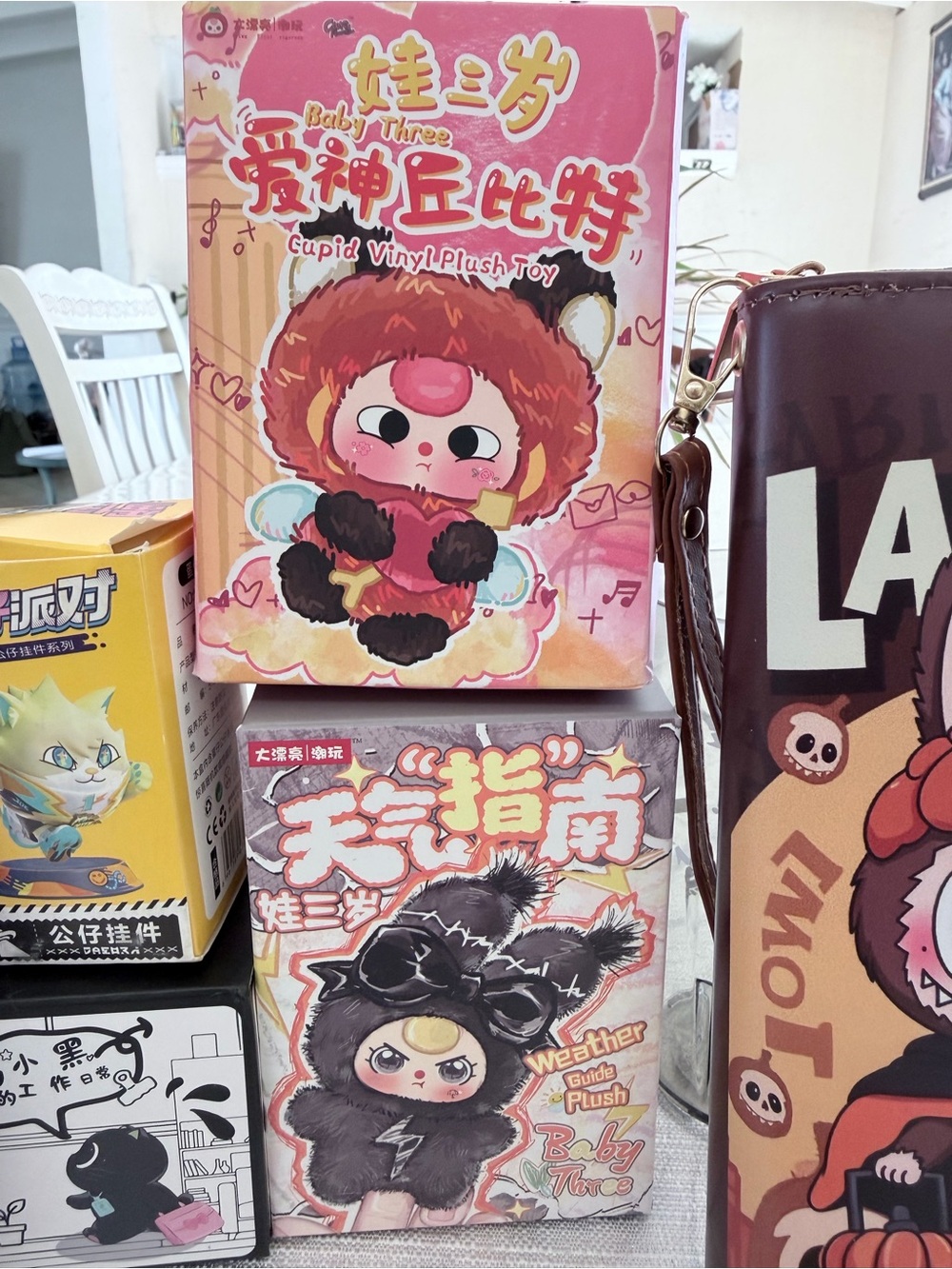 Labubu bundle with 4blind boxes - Picture 3 of 5